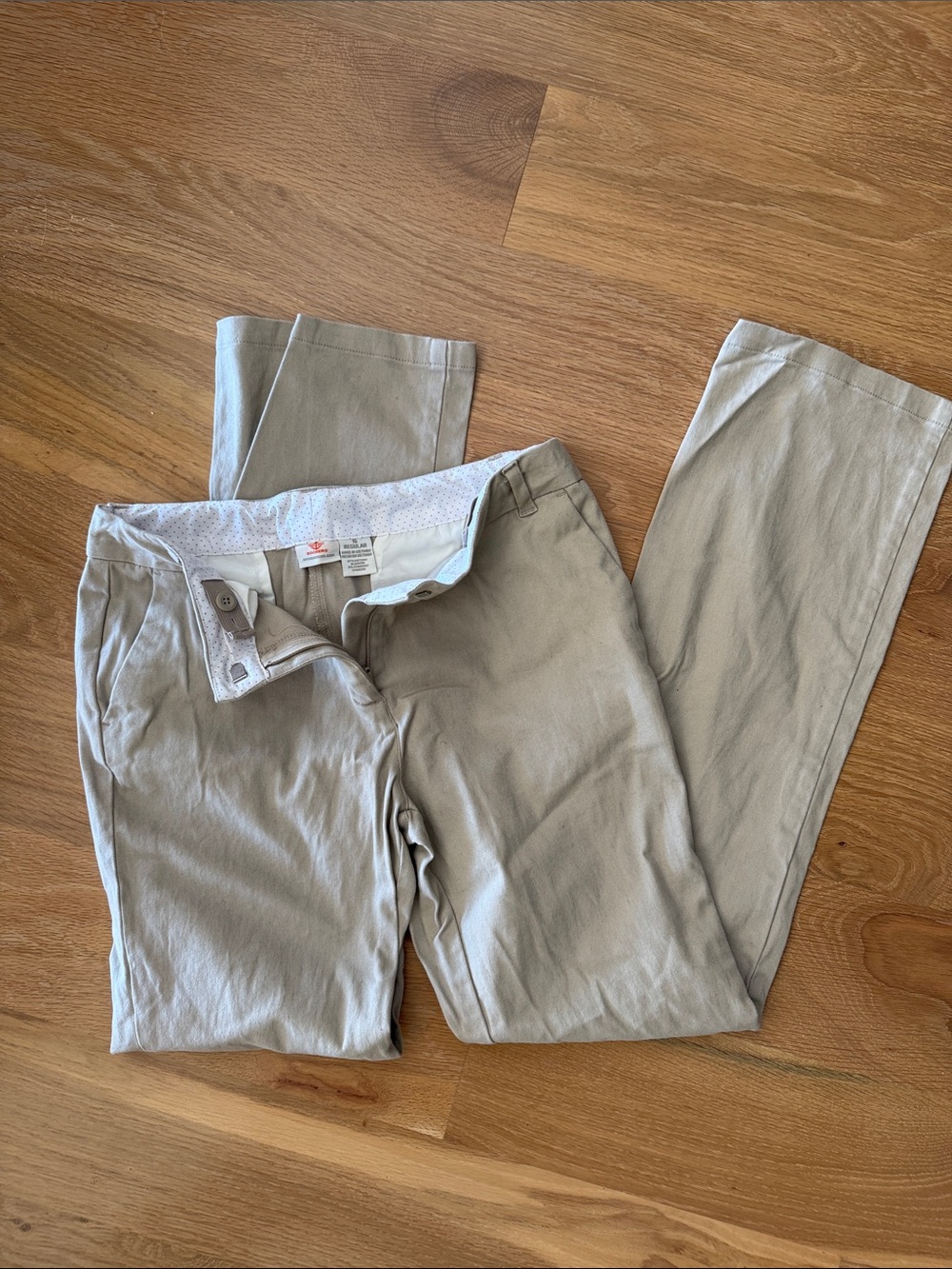Girls size 16 Dockers Chinos in Light Tan